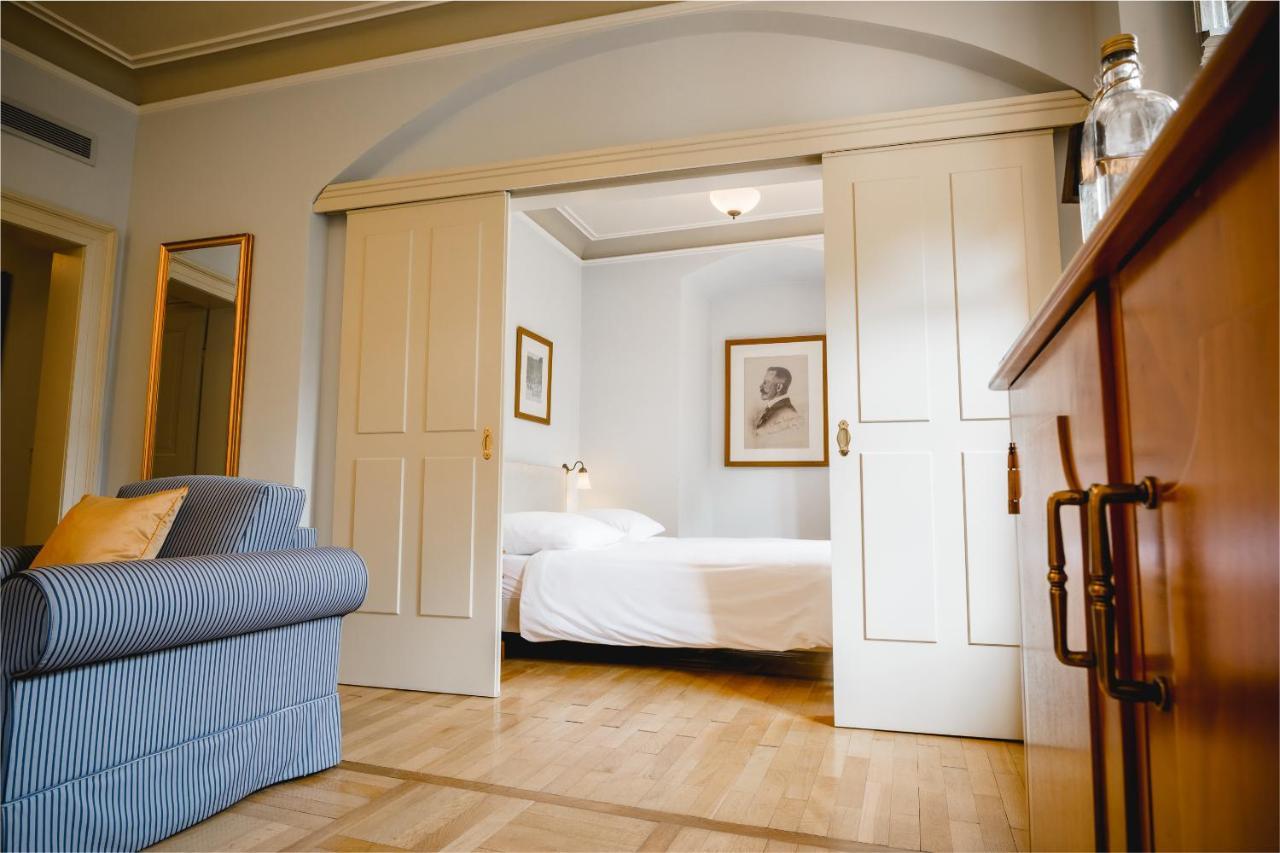 Residenz Weingut Schloss Reinhartshausen Bed & Breakfast Eltville am Rhein Exterior photo