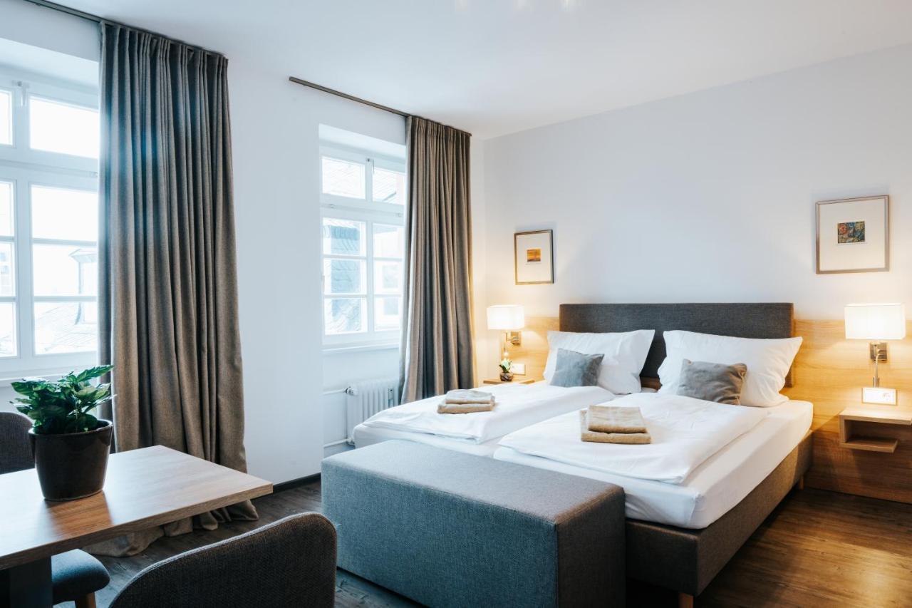Residenz Weingut Schloss Reinhartshausen Bed & Breakfast Eltville am Rhein Exterior photo