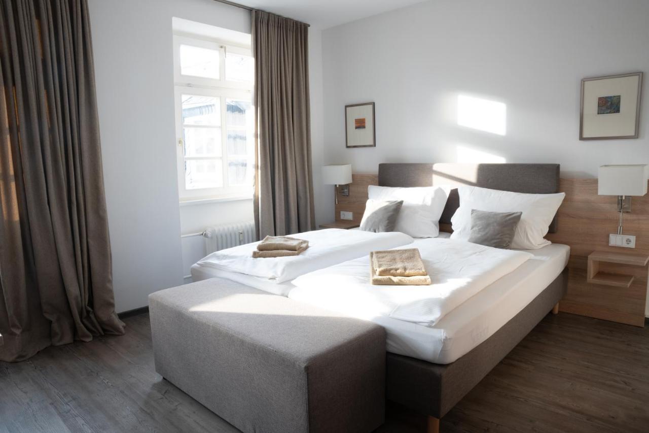 Residenz Weingut Schloss Reinhartshausen Bed & Breakfast Eltville am Rhein Exterior photo