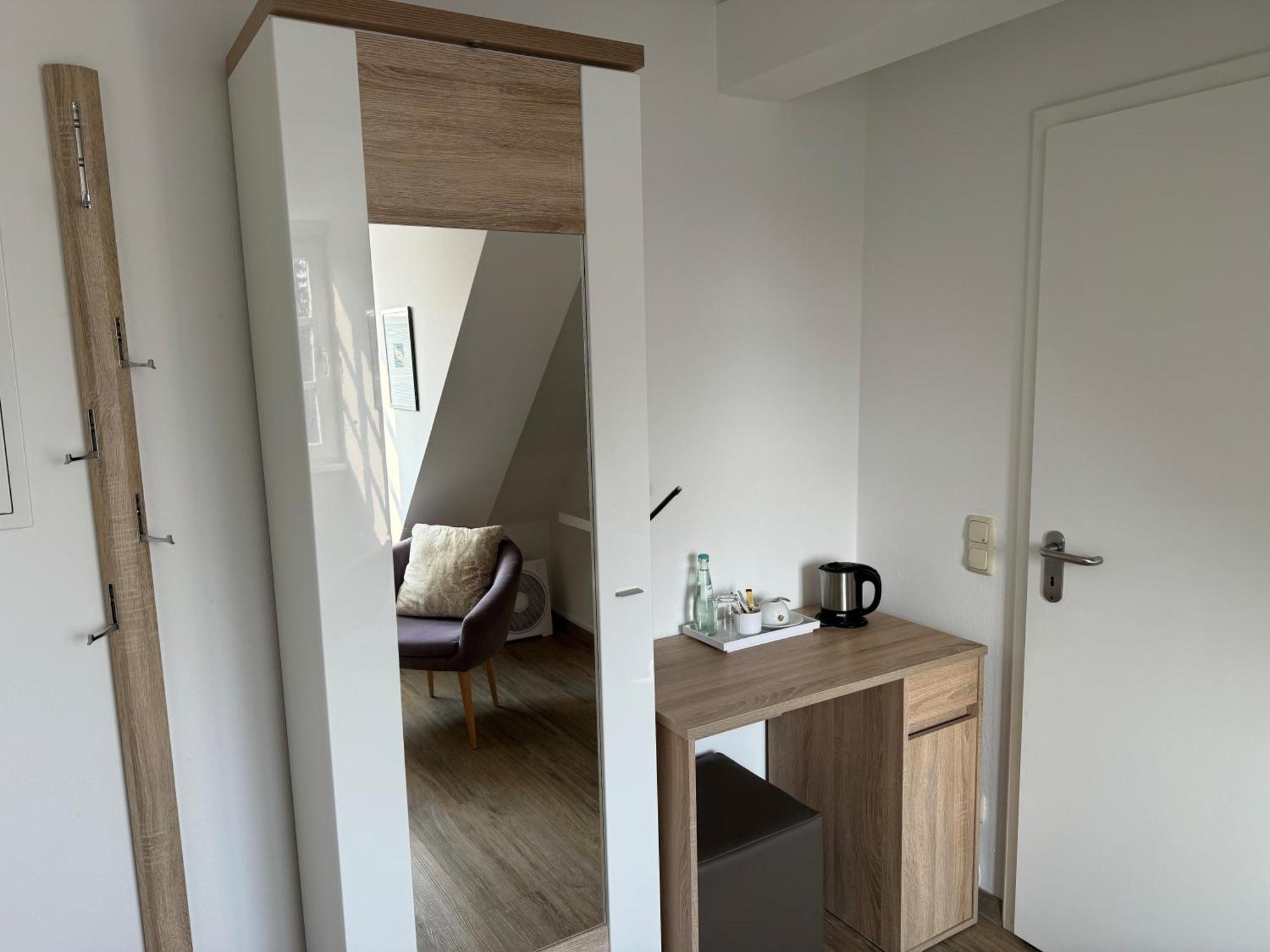 Residenz Weingut Schloss Reinhartshausen Bed & Breakfast Eltville am Rhein Exterior photo